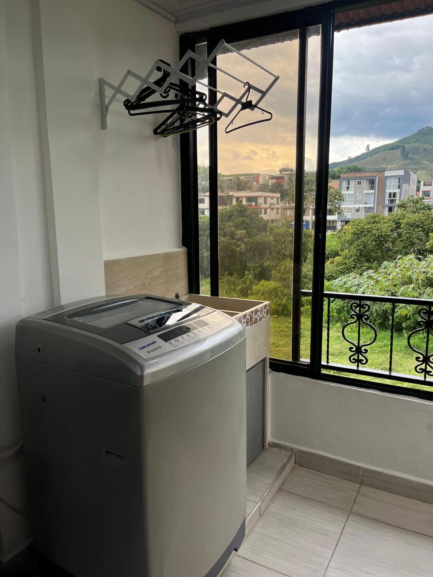Apartamentos Family Santa Rosa de Cabal Kültér fotó